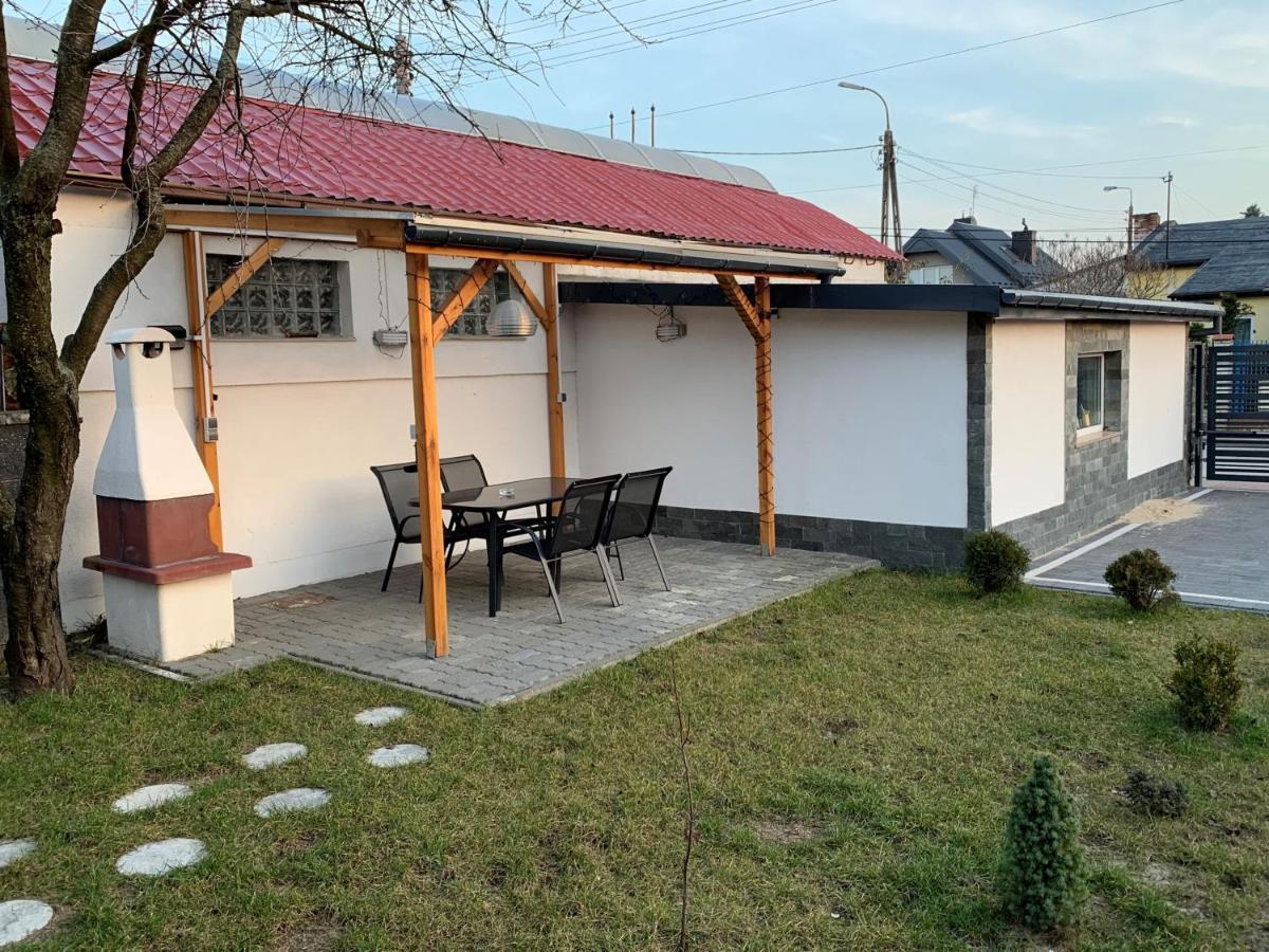 Domek Pod Warszawa Z Sauna Рашин Экстерьер фото
